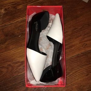 Charles by Charles David Bermuda Flat - 7.5M - New